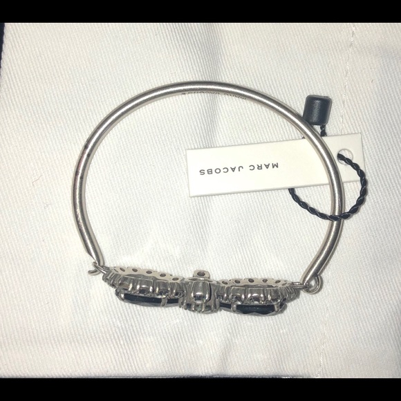 Marc Jacobs bow hinge cuff bracelet - Picture 3 of 6